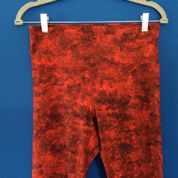 Lululemon Chinese New Years RedYoga Pants Size 10 Ltd Ed. Rabbit - Picture 3 of 14